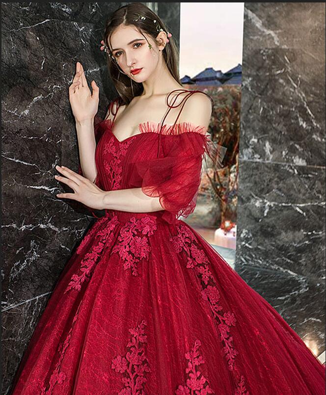 Gorgeous Off the Shoulder Spaghetti Straps Appliques Lace Prom Dress with Sleeves