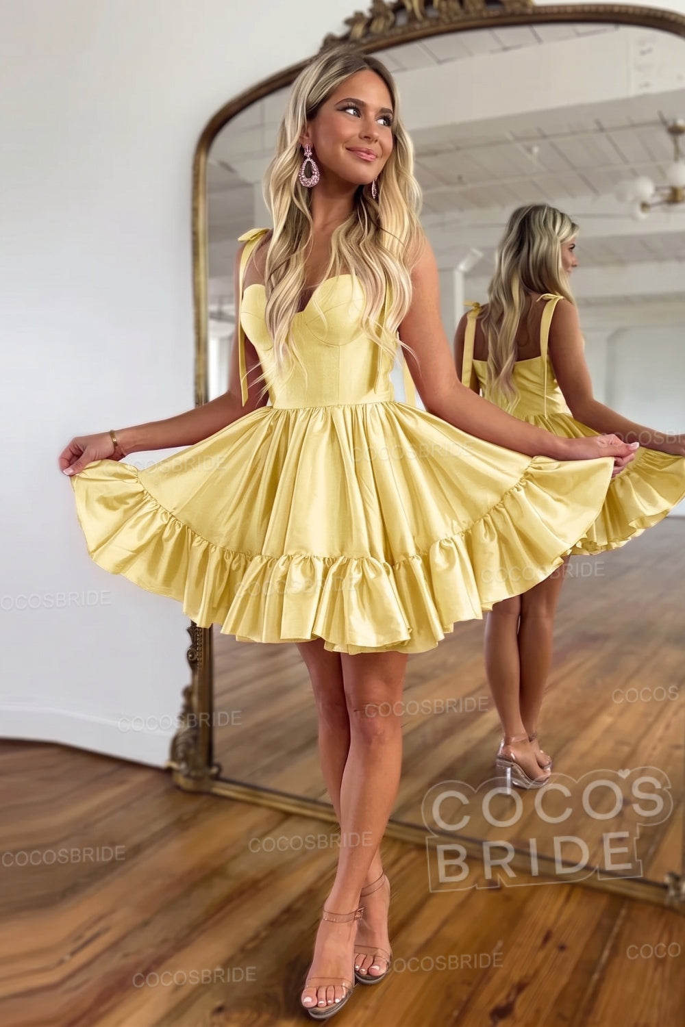 Simple Pink A-Line Short Satin Sweetheart Homecoming Dress