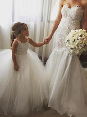 Long A-line Sleeveless Jewel Neck Tulle Lace Ivory Flower Girl Dresses