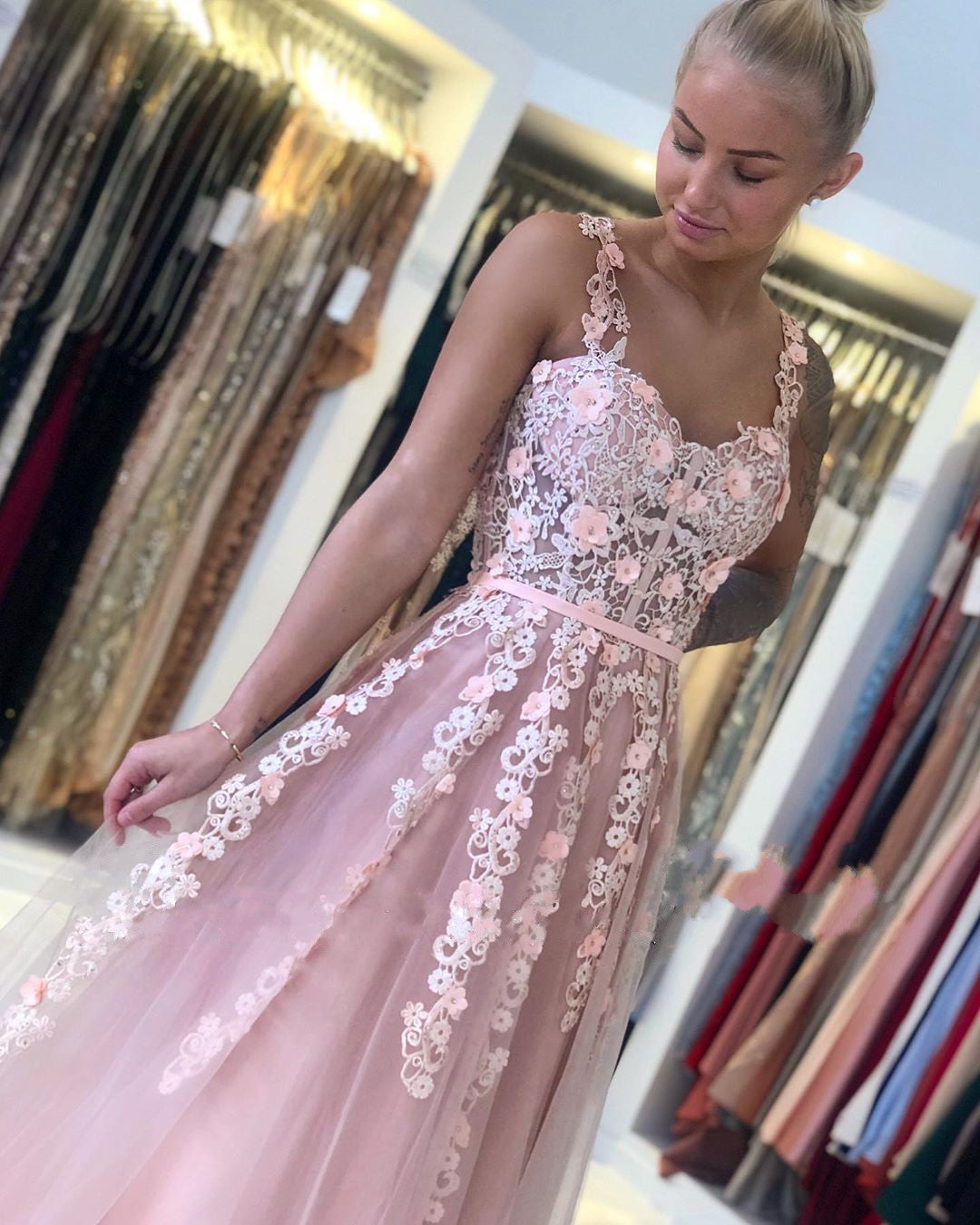 Gorgeous Long A-line Open Back Lace Tulle Prom Dress