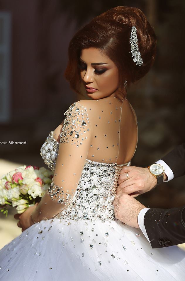 Luxury Long Sleeves Tulle Beading Ball Gown Wedding Dresses