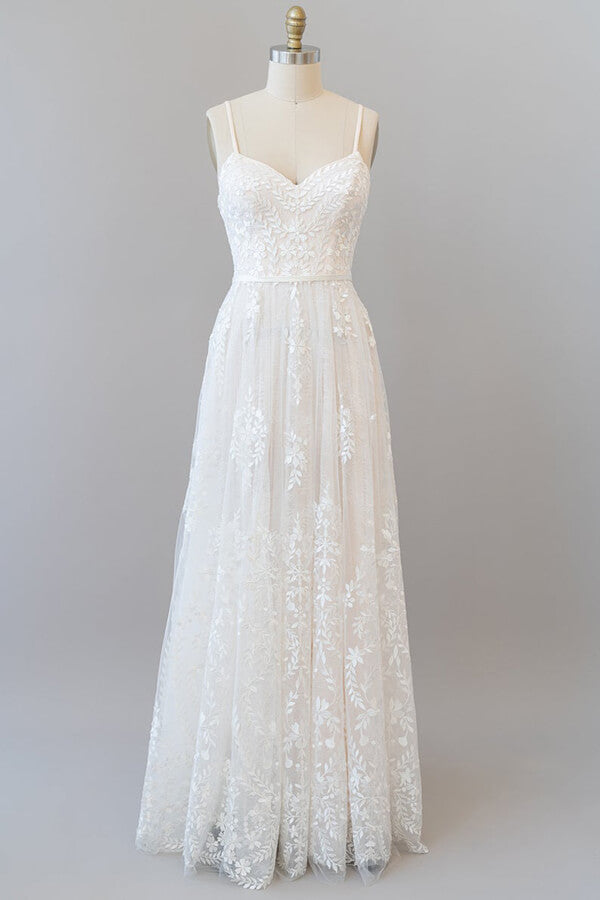 Chic Long A-line Spaghetti Strap Appliques Tulle Wedding Dress