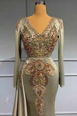 Long Sleeves Mermaid V-Neck Beaded Formal Prom Dresses with Sweep Train
