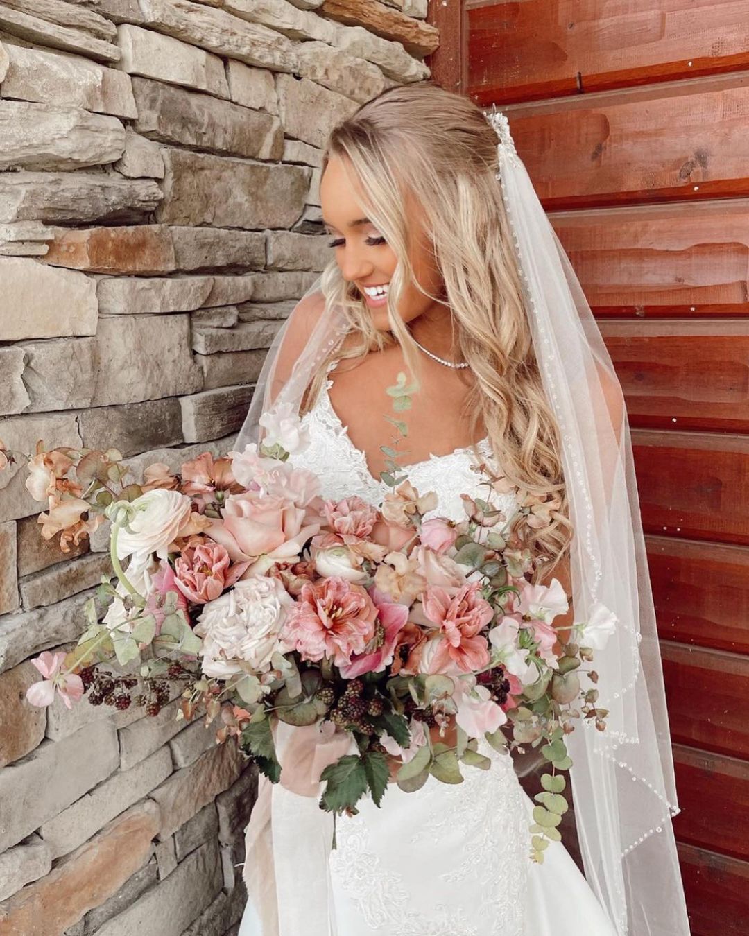 Sexy Long Spaghetti Straps V-neck Appliques Lace Floor Length Mermaid Wedding Dress