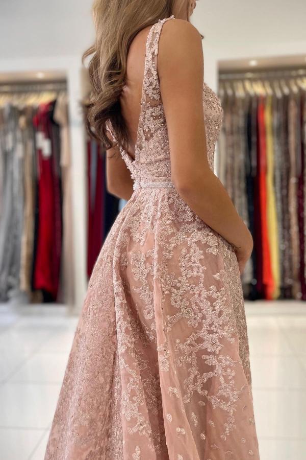 Elegant Long A-line V-neck Tulle Lace Appliques Formal Prom Dresses with Train