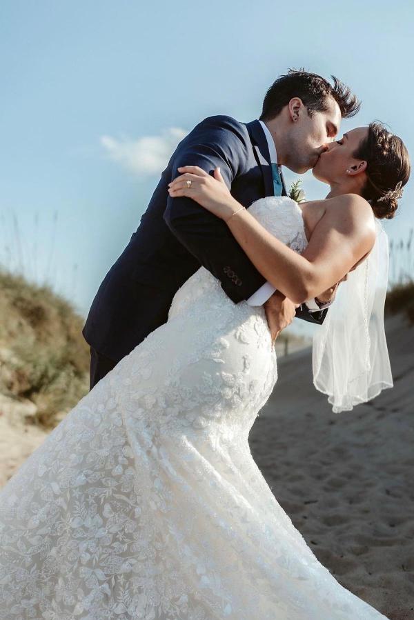 Stylish Long Mermaid Sweetheart Floral Lace Wedding Dresses