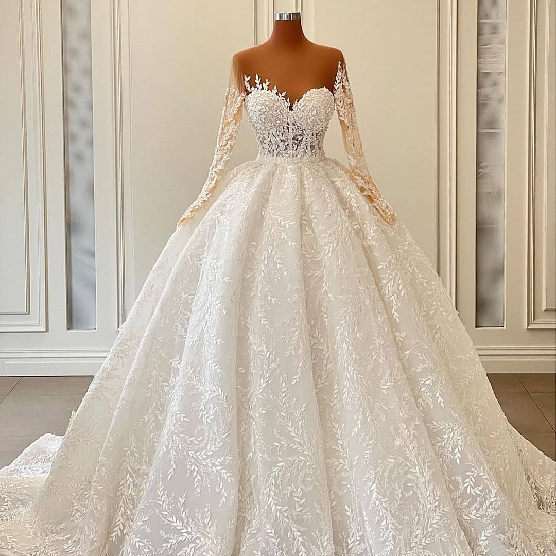 Gorgeous Long Ball Gown Sweetheart Floral Pattern Wedding Dresses with Sleeves