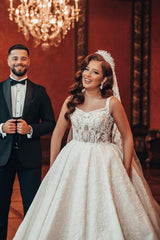 Charming Long Ball Gown Sweetheart Straps Sleeveless Lace Wedding Dress