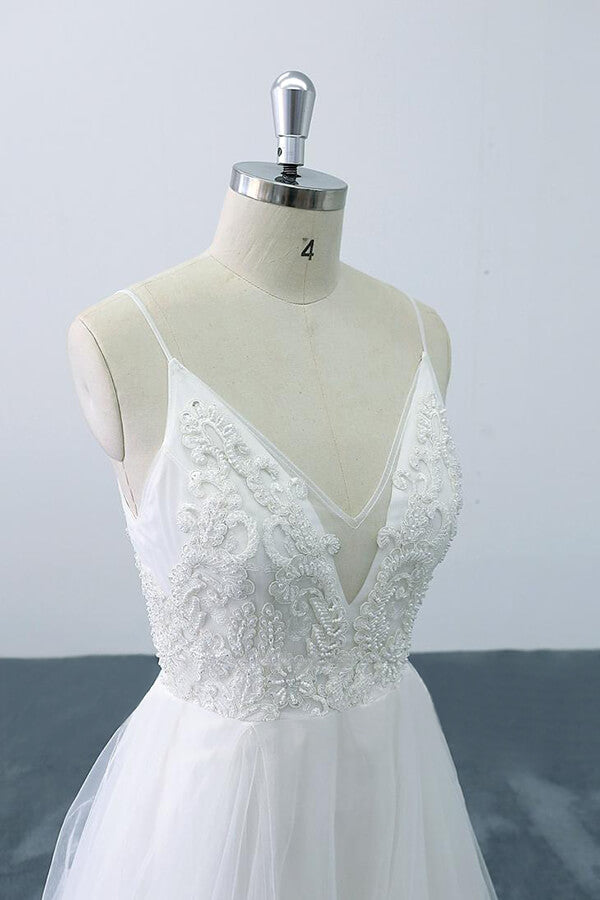 Chic Long A-line V-neck Spaghetti Strap Appliques Tulle Wedding Dress