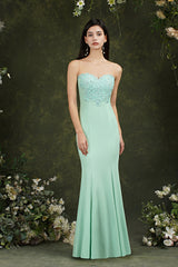 Stunning Long Mermaid Bateau Appliques Lace Ruffles Formal Dress
