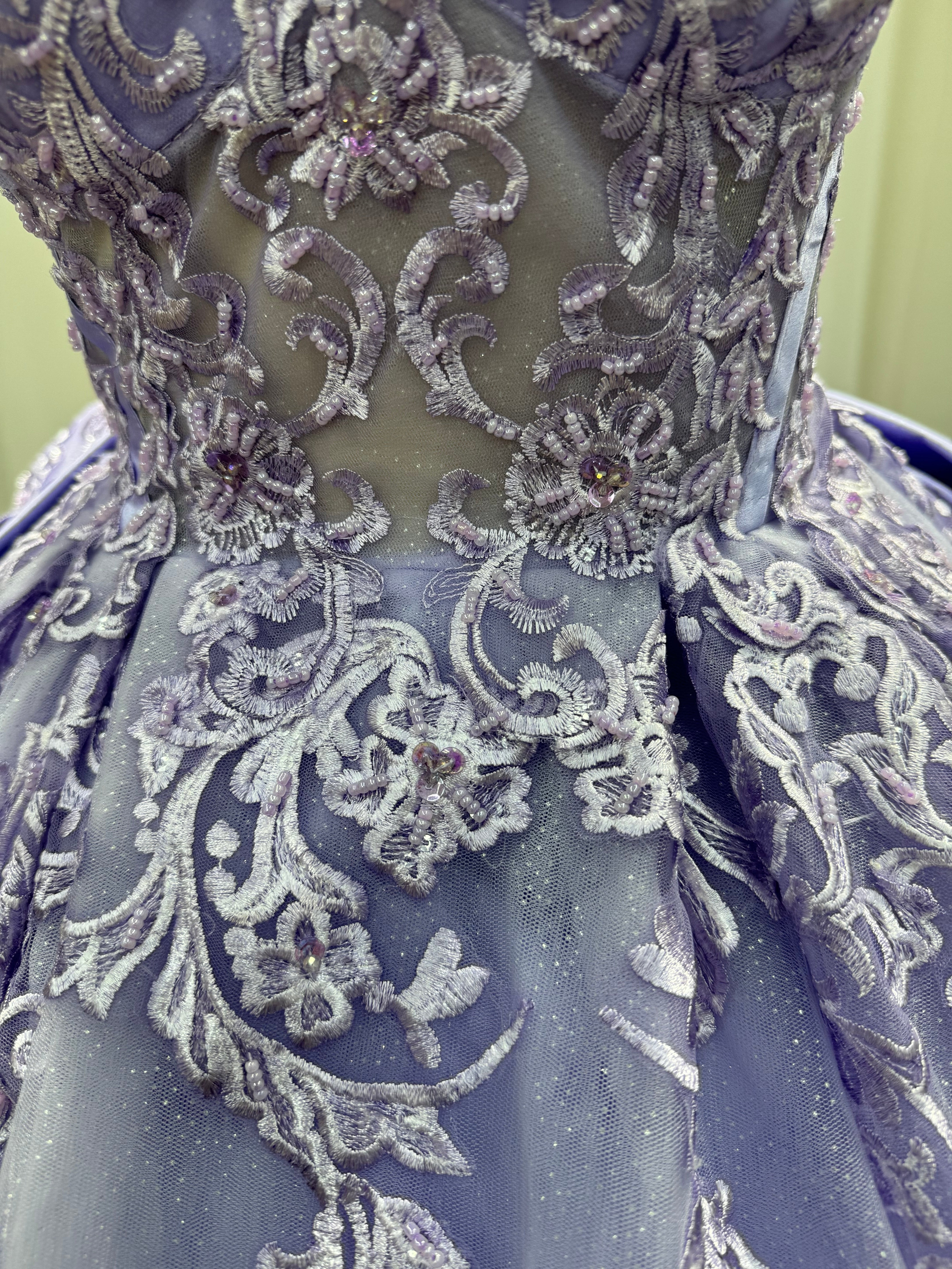Long Sweetheart Tulle Lace Ball Gown Prom Dresses with Bow